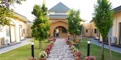 【介護職員／下都賀郡野木町】 [“特別養護老人ホーム”]　社会福祉法人　延寿会　(正社員)の画像1